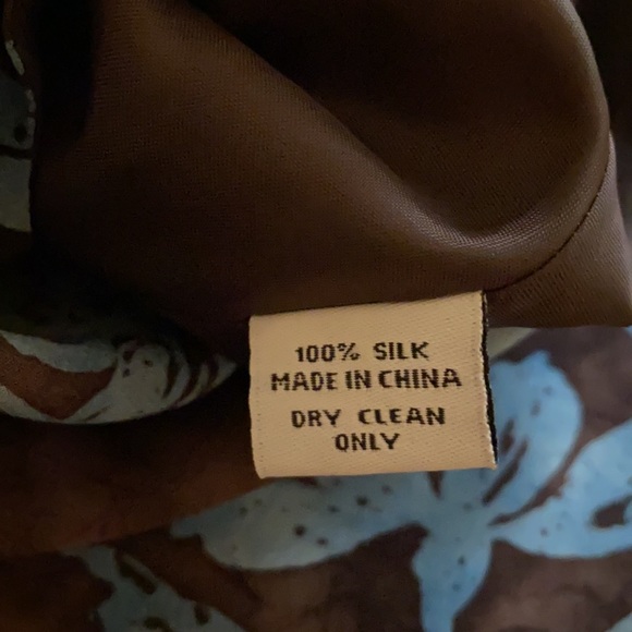 Blue/brown batik floral skirt with side ruffle - Picture 5 of 5